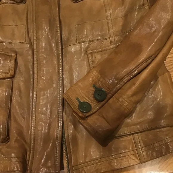 Leather jacket - Picture 3 of 13